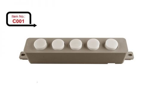 C001